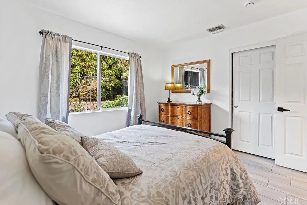 https://cdn.realtyfeed.com/cdn/127/306613191/54a7fda3465085c383c52ceb04092d75.webp