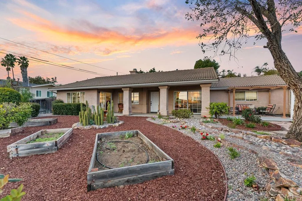 https://cdn.realtyfeed.com/cdn/127/306613191/5f42931ce4c14b2561f6fe982bc1f19e.webp