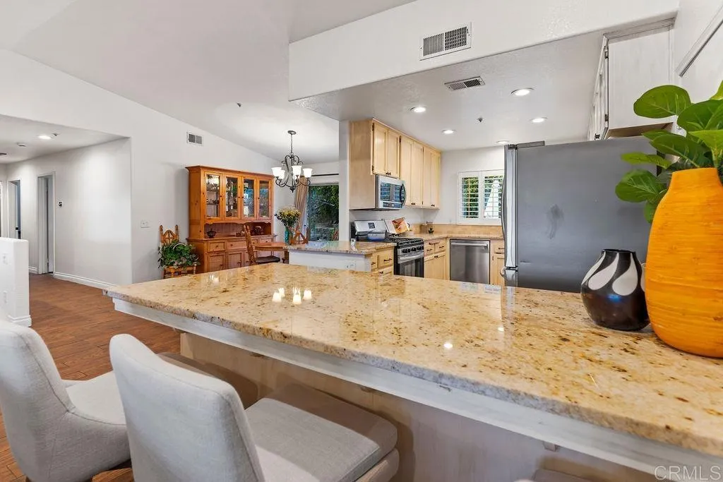 https://cdn.realtyfeed.com/cdn/127/306613191/677122070e89239ba8b9ce34713631ed.webp