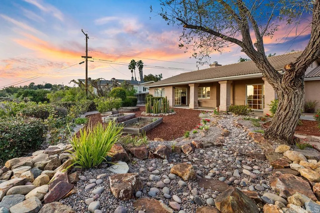 https://cdn.realtyfeed.com/cdn/127/306613191/7c4c335d4fde75aa11d4edf50232f630.webp
