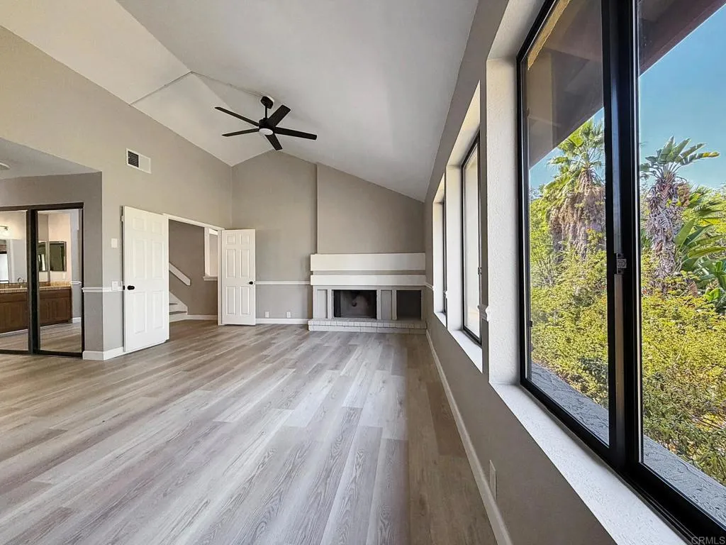 https://cdn.realtyfeed.com/cdn/127/306613220/7609f74dcea41c250f4f2931f54f608a.webp