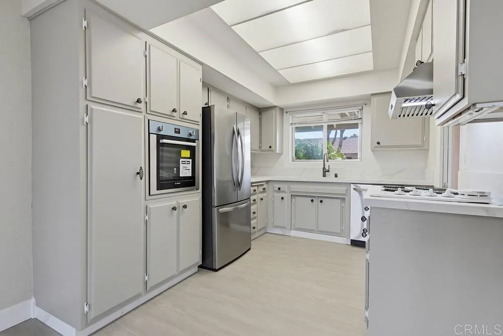 https://cdn.realtyfeed.com/cdn/127/306613234/451206b596c68033dd8cab08dd73139c.webp