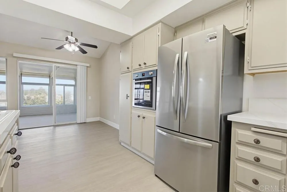 https://cdn.realtyfeed.com/cdn/127/306613234/bd8e473a863ec163a9fad495132e80a4.webp