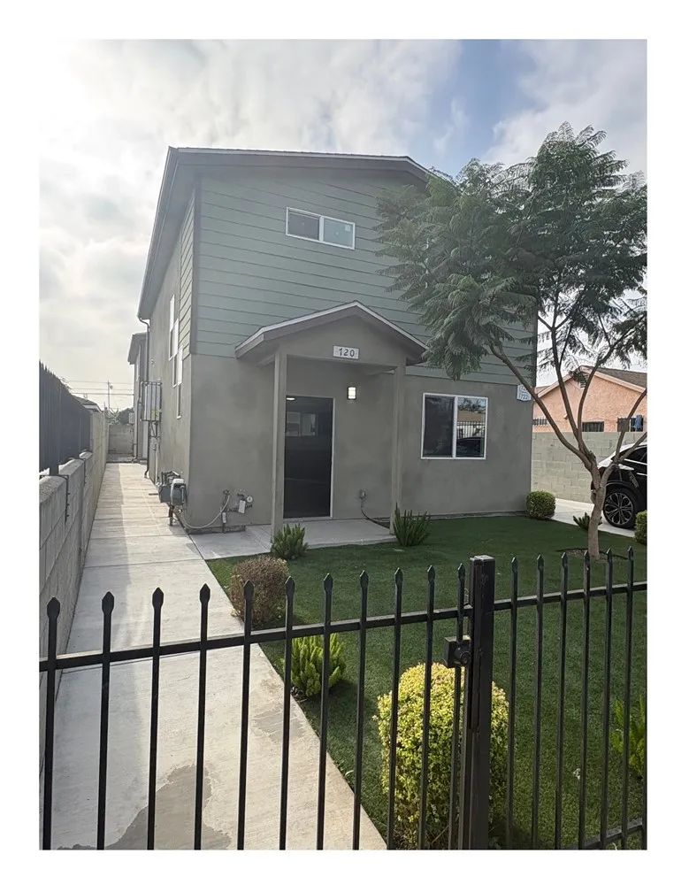 720 W Cherry Street, Compton, CA 90222
