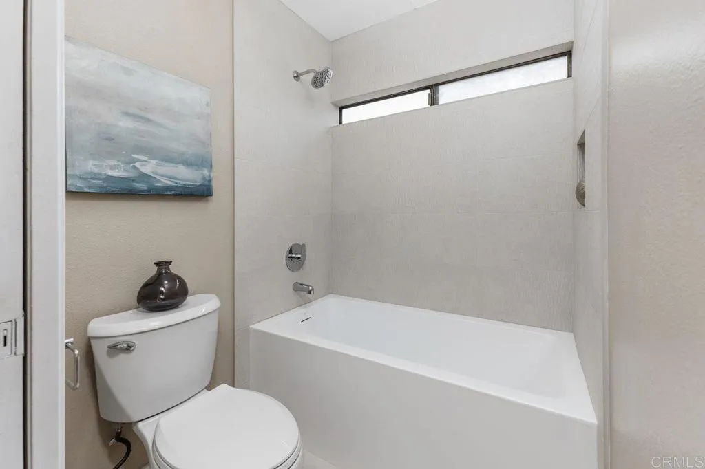 https://cdn.realtyfeed.com/cdn/127/306613254/7946684bac62bf7c777d1f53b4c5ad90.webp