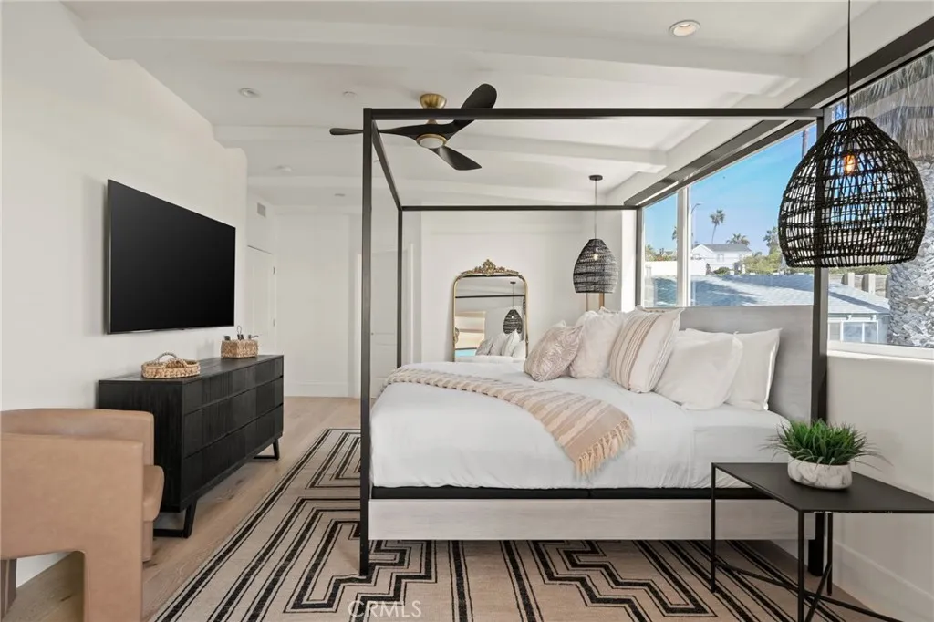 https://cdn.realtyfeed.com/cdn/127/306613257/487d58cce9f5b226890c94e89bc8b904.webp