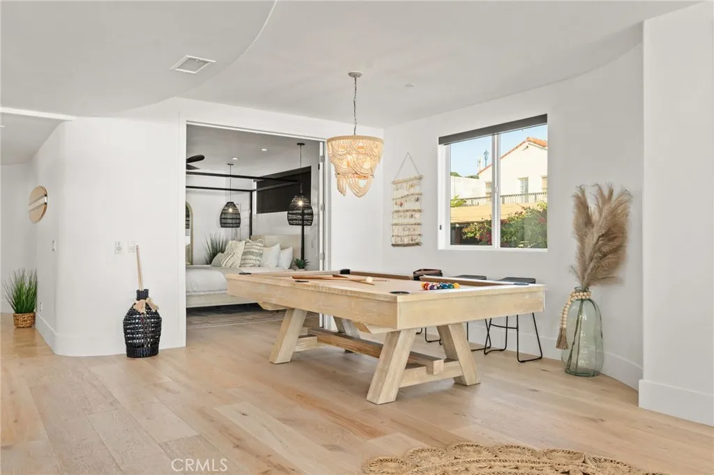 https://cdn.realtyfeed.com/cdn/127/306613257/dd0e6b54c6259e8373a80a8016975463.webp
