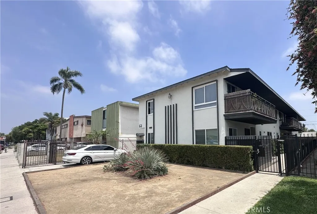 630 Juniper Street, Escondido, CA, 92025