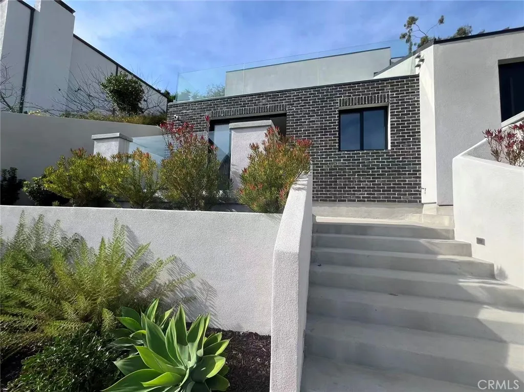 Laguna Beach, CA 92651