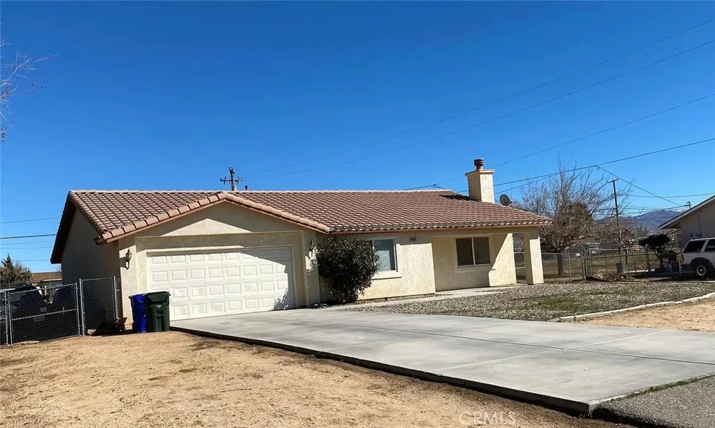 Apple Valley, CA 92308