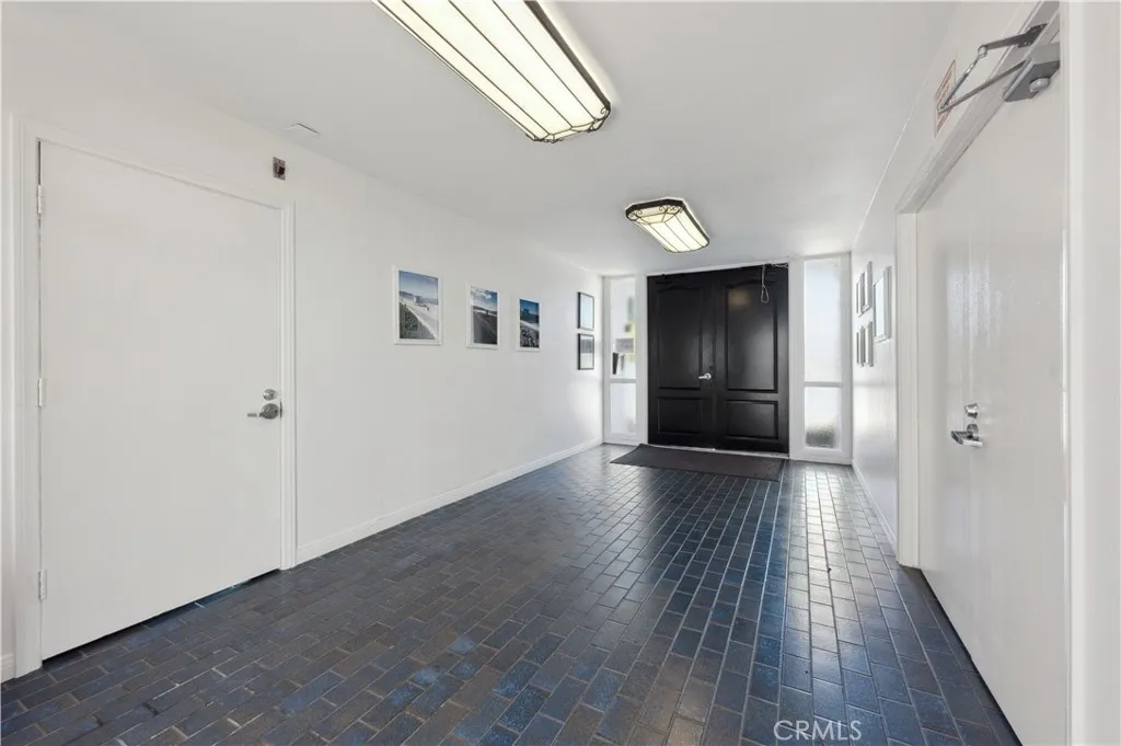 415 S Prospect Avenue Unit 108, Redondo Beach, CA 90277 - Photo 4 of 35, Redondo Beach, CA
