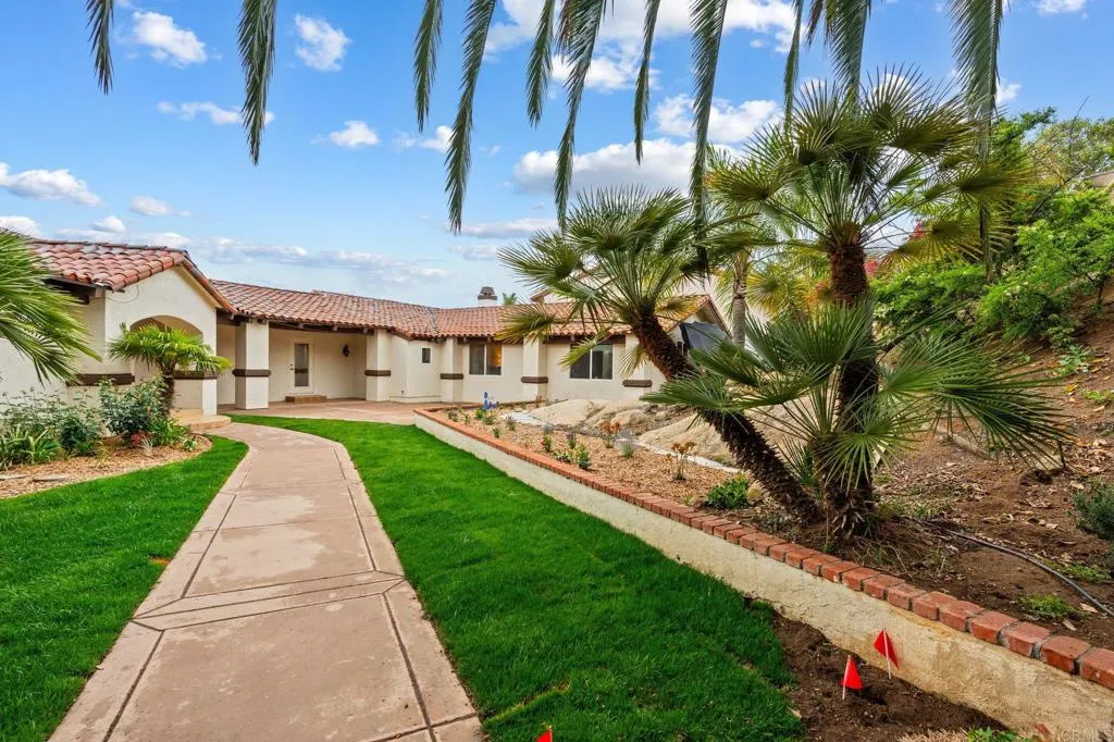 https://cdn.realtyfeed.com/cdn/127/306613411/78400b12d3d47e495149033b41c13c07.webp