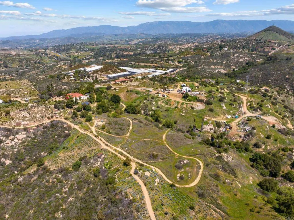 https://cdn.realtyfeed.com/cdn/127/306613411/8369bd5a206d6d5fe6302fc43c4be2ef.webp