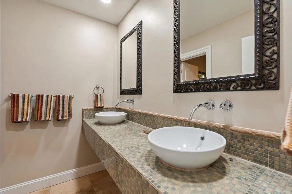 https://cdn.realtyfeed.com/cdn/127/306613411/9225d16513df2288772d6cb4746f458e.webp