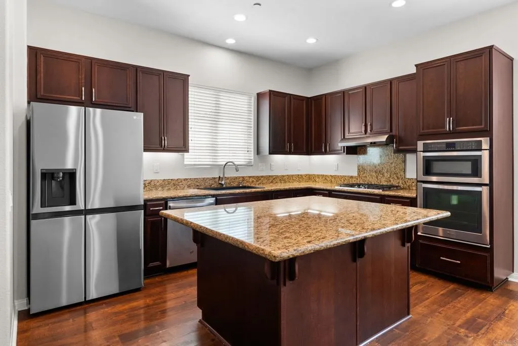 https://cdn.realtyfeed.com/cdn/127/306613430/25741a20ef3ad97fd5ba2f5922f850b6.webp