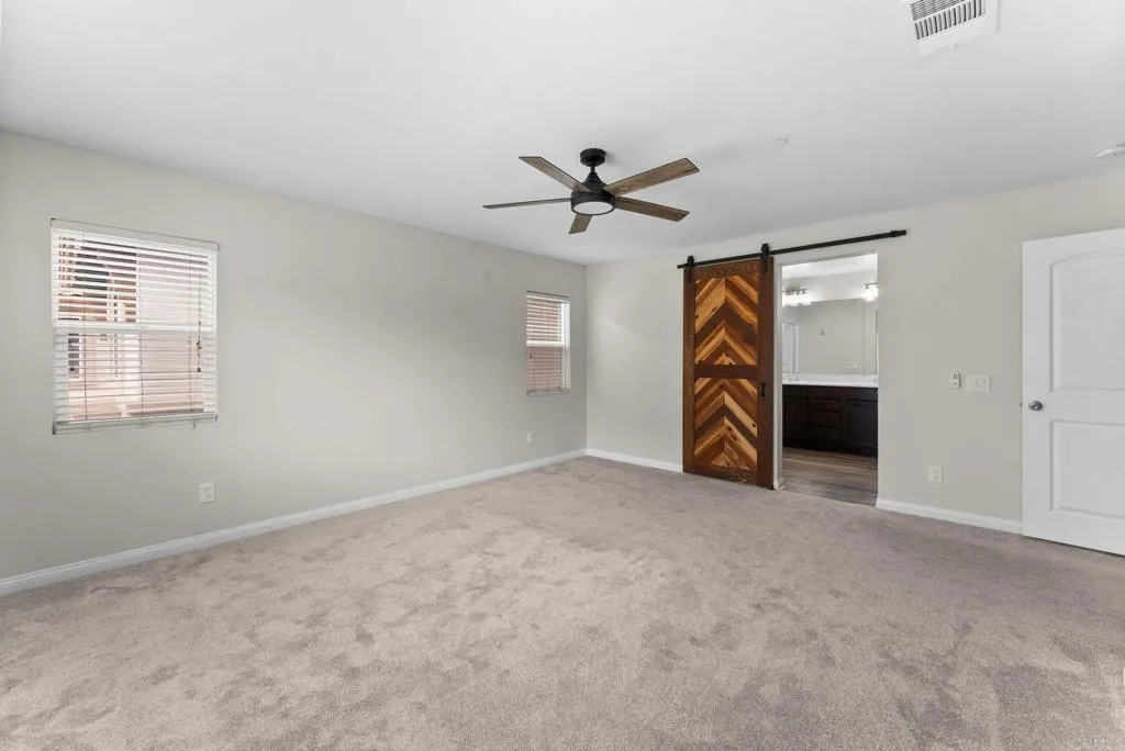 https://cdn.realtyfeed.com/cdn/127/306613430/cc8d57bd2bef543d689a8afade26d3ab.webp