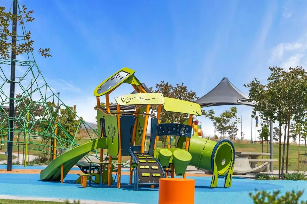 https://cdn.realtyfeed.com/cdn/127/306613504/52b4b06a65d6e3726731924219ce7892.webp