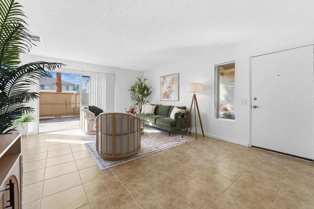 https://cdn.realtyfeed.com/cdn/127/306613671/550b7510d1ce08d6c2c715c96b32e8fd.webp