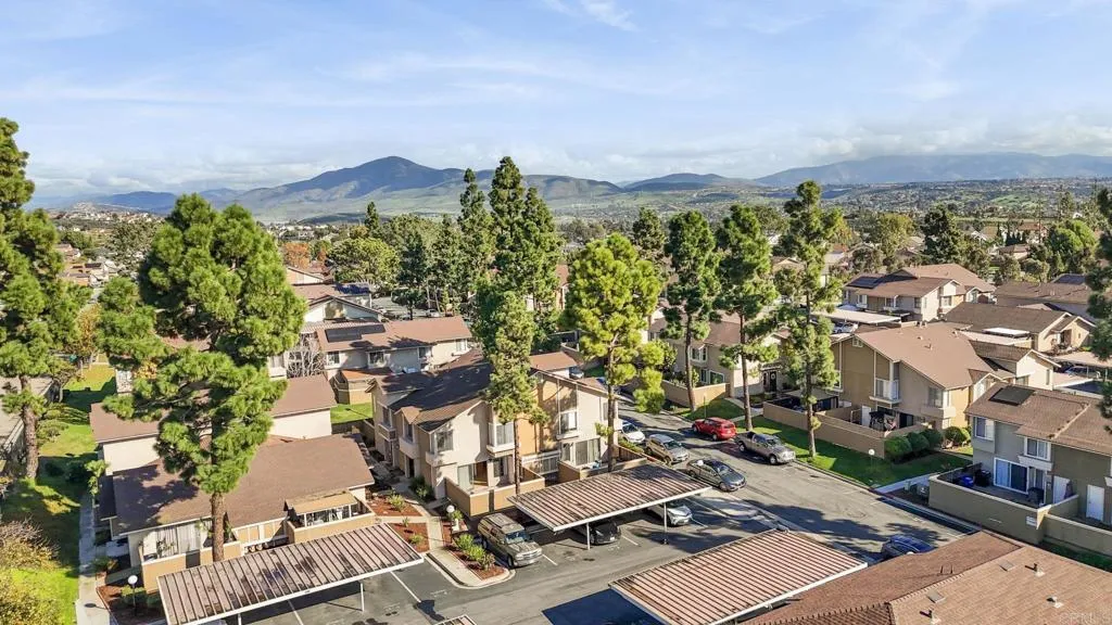 https://cdn.realtyfeed.com/cdn/127/306613671/9a0851c89e7a0cf44fec08ca1c2bccb8.webp