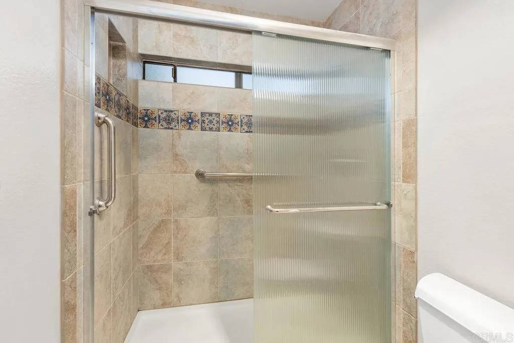 https://cdn.realtyfeed.com/cdn/127/306613678/fad3b5cc526b3497242130887b095aa9.webp