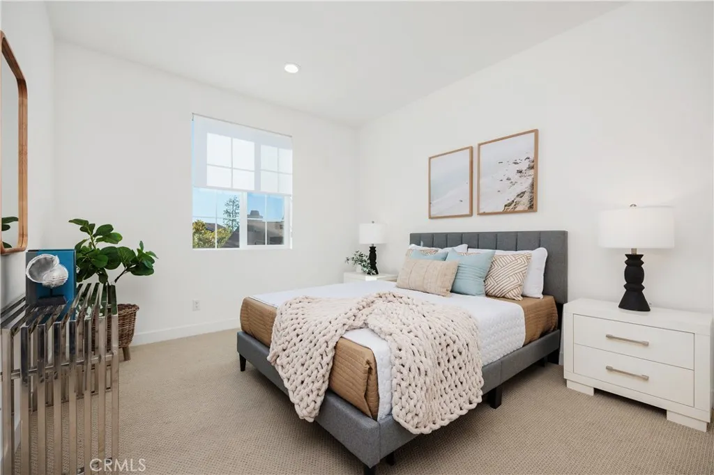 https://cdn.realtyfeed.com/cdn/127/306613712/677245eb4d234a6eb229313a1bf81306.webp