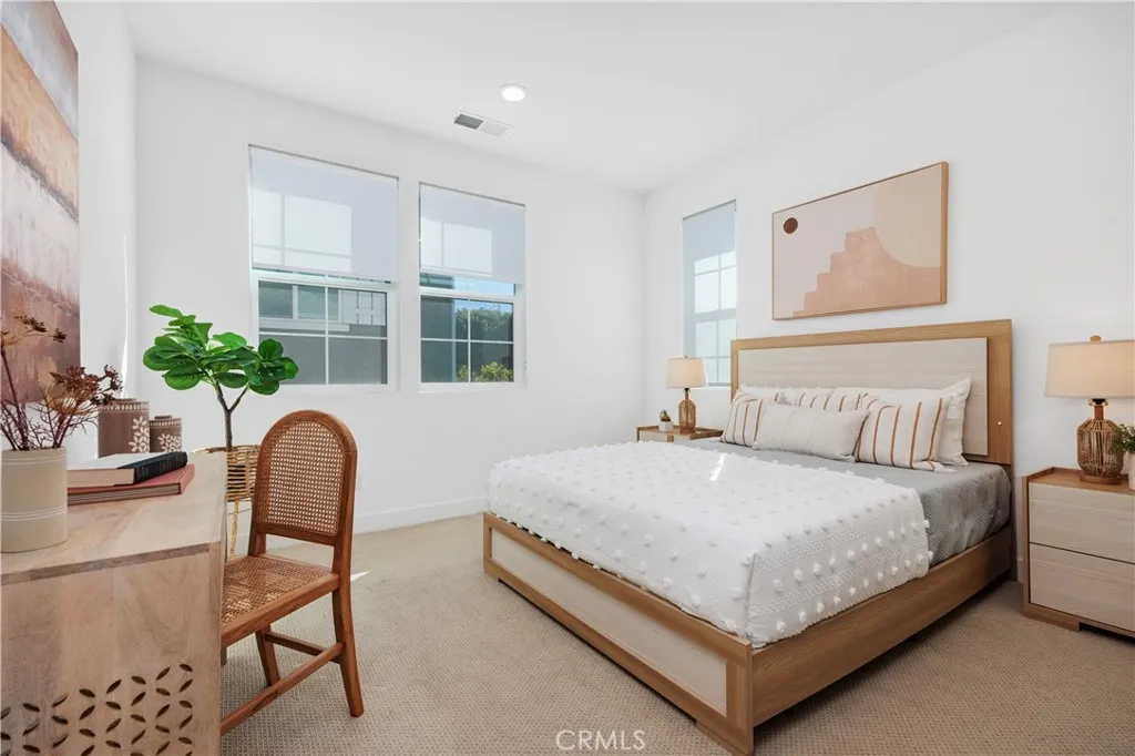 https://cdn.realtyfeed.com/cdn/127/306613712/9c754853ad4c2727880af99ea18e7e5c.webp