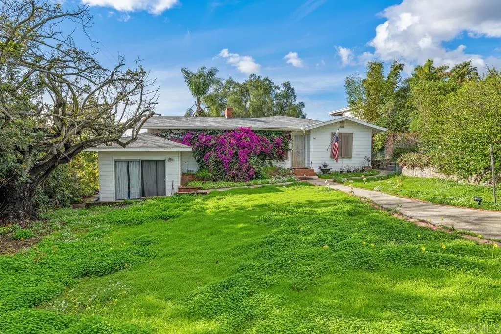 https://cdn.realtyfeed.com/cdn/127/306613722/74455188594a104a408e10fe760f989f.webp