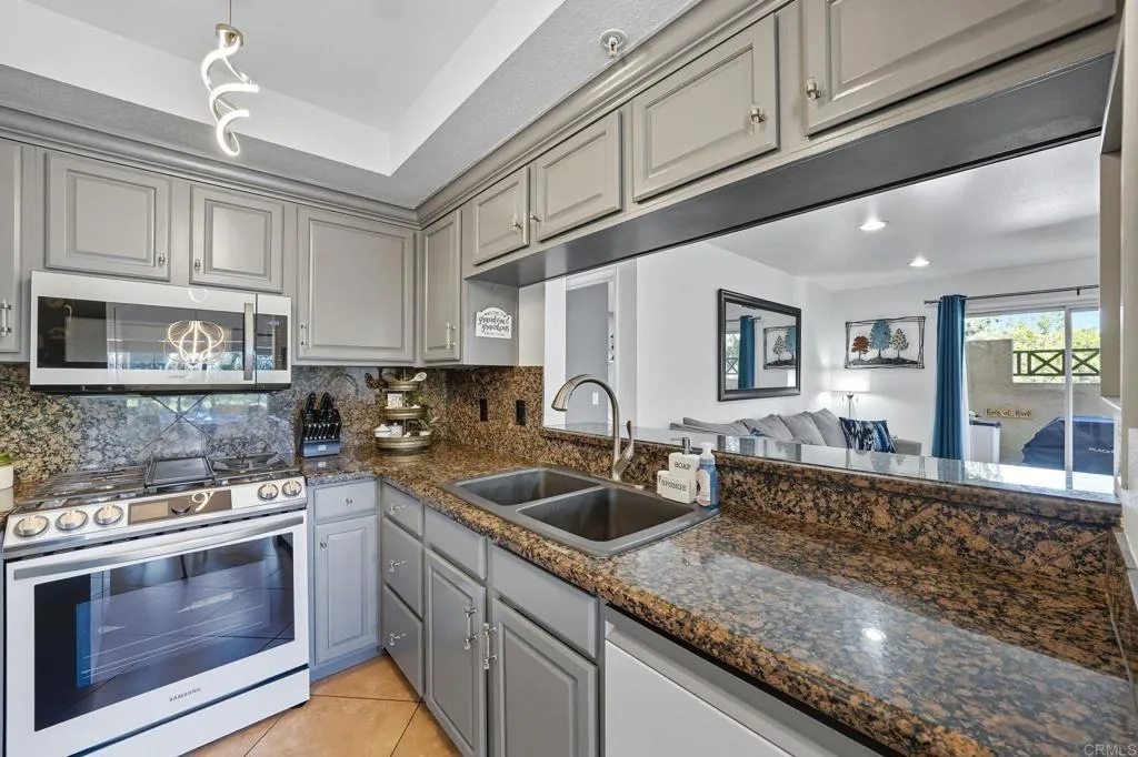 Photo #9: PTP2600154 Listing: Photo #9