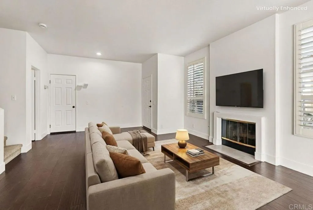 https://cdn.realtyfeed.com/cdn/127/306613760/b90f540b13607b955838b8fafba8a1e2.webp