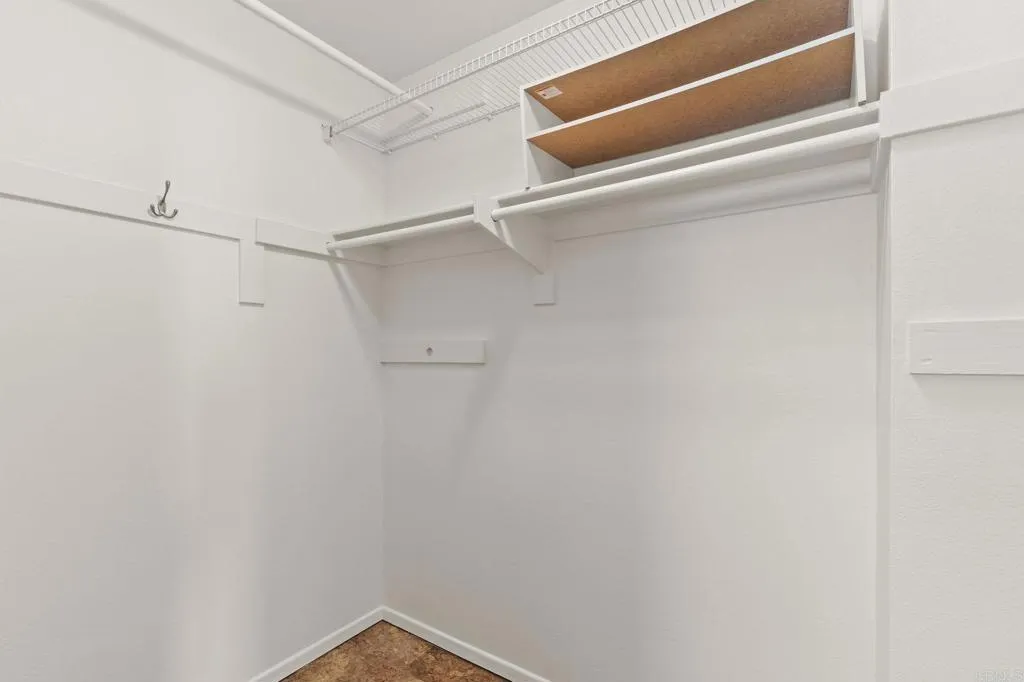 https://cdn.realtyfeed.com/cdn/127/306613760/c5d5df3bf45b75f7e6f8902d15bfebb9.webp