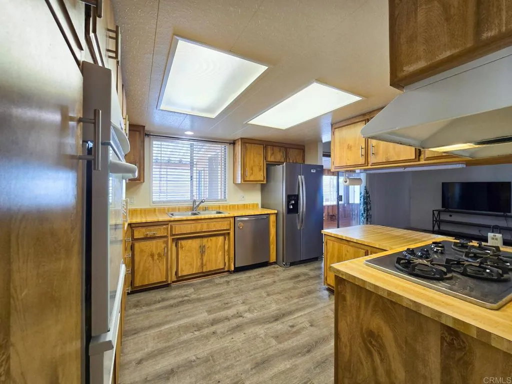 https://cdn.realtyfeed.com/cdn/127/306613844/1609709d3340989f7bfa9ac269d272a2.webp