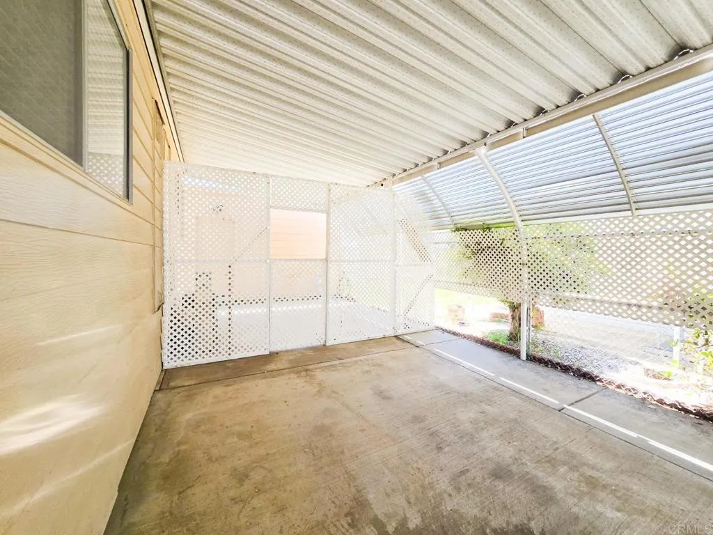 https://cdn.realtyfeed.com/cdn/127/306613844/3fb231381c655ebde7c4ad882bcc5009.webp