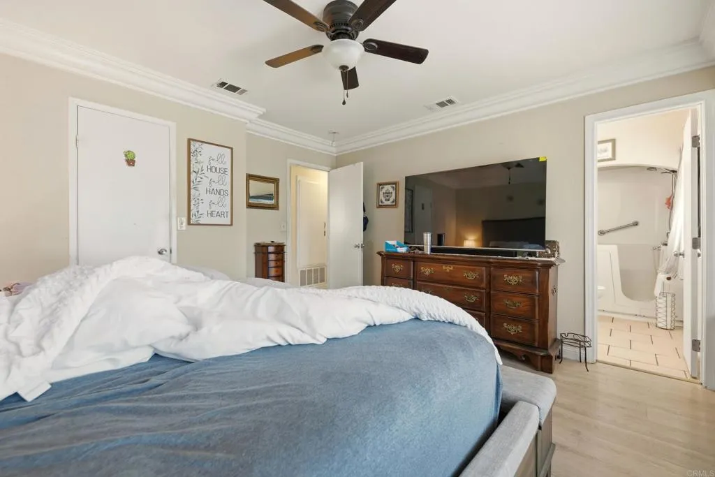 https://cdn.realtyfeed.com/cdn/127/306613845/aa2768b51915044f86655e5d491bc6b9.webp