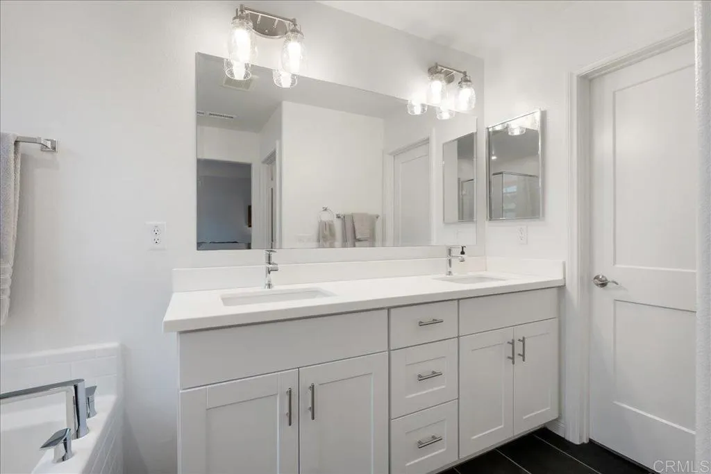 Photo #5: NDP2600177 Listing: Photo #5