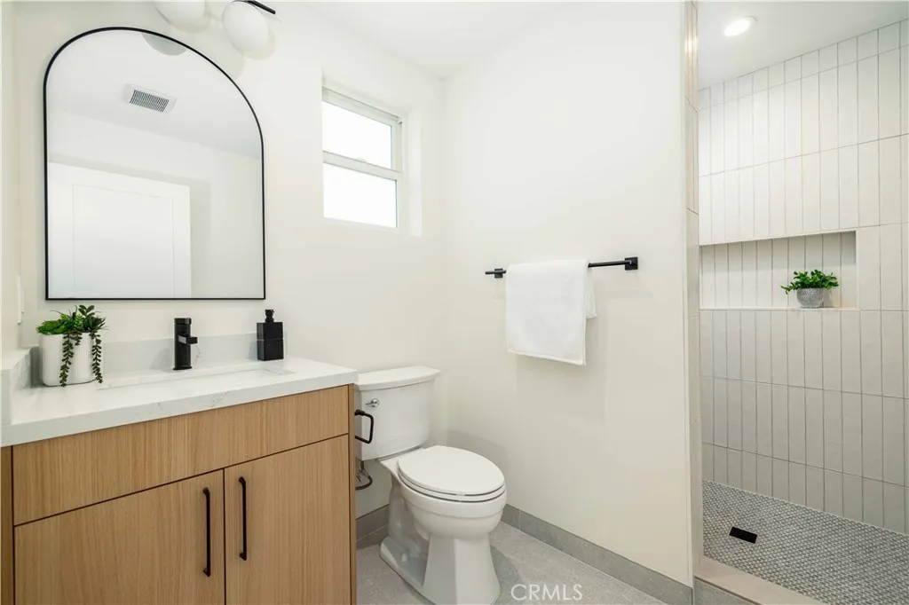 https://cdn.realtyfeed.com/cdn/127/306613939/2005e9daf4a18e1044cd13381bffe7b4.webp