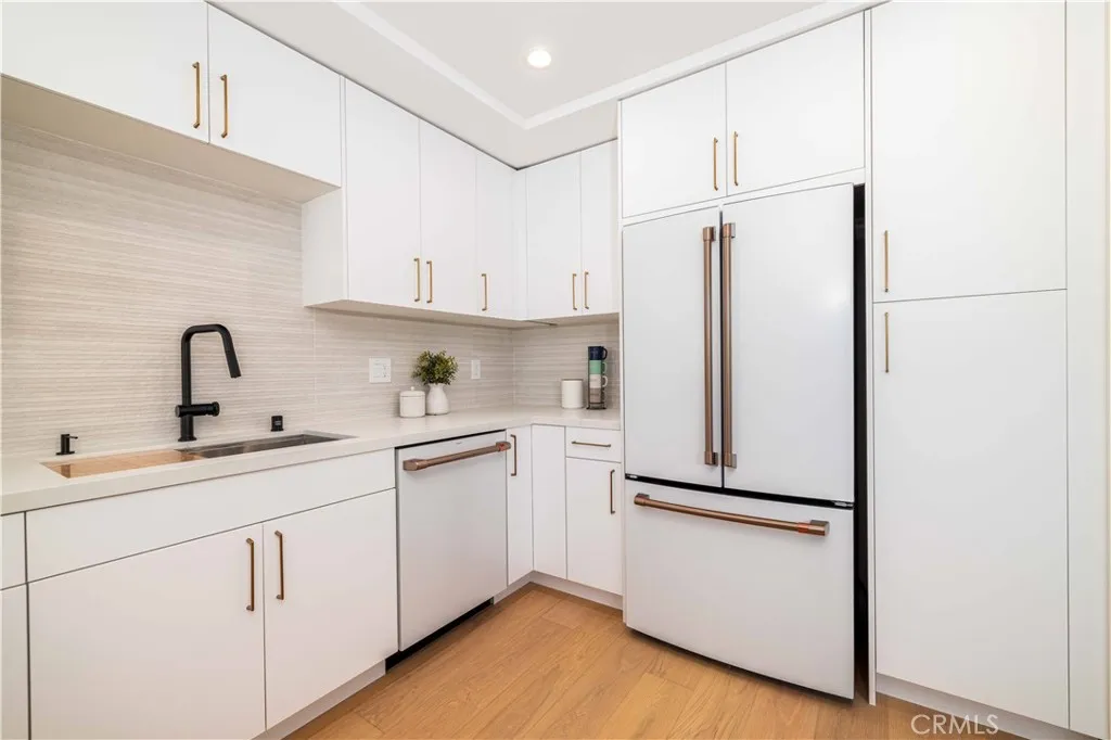 https://cdn.realtyfeed.com/cdn/127/306613939/47f63d80b5b30321f07ce627bf16d926.webp