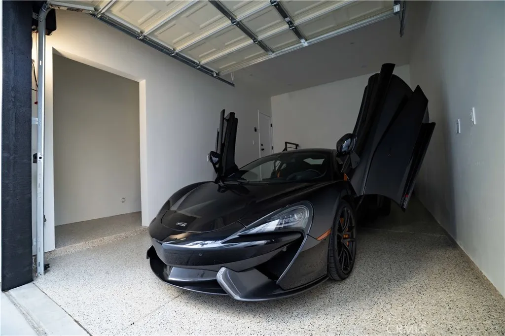 https://cdn.realtyfeed.com/cdn/127/306613939/904ab501d455aaf3dbdd90595503a3b9.webp