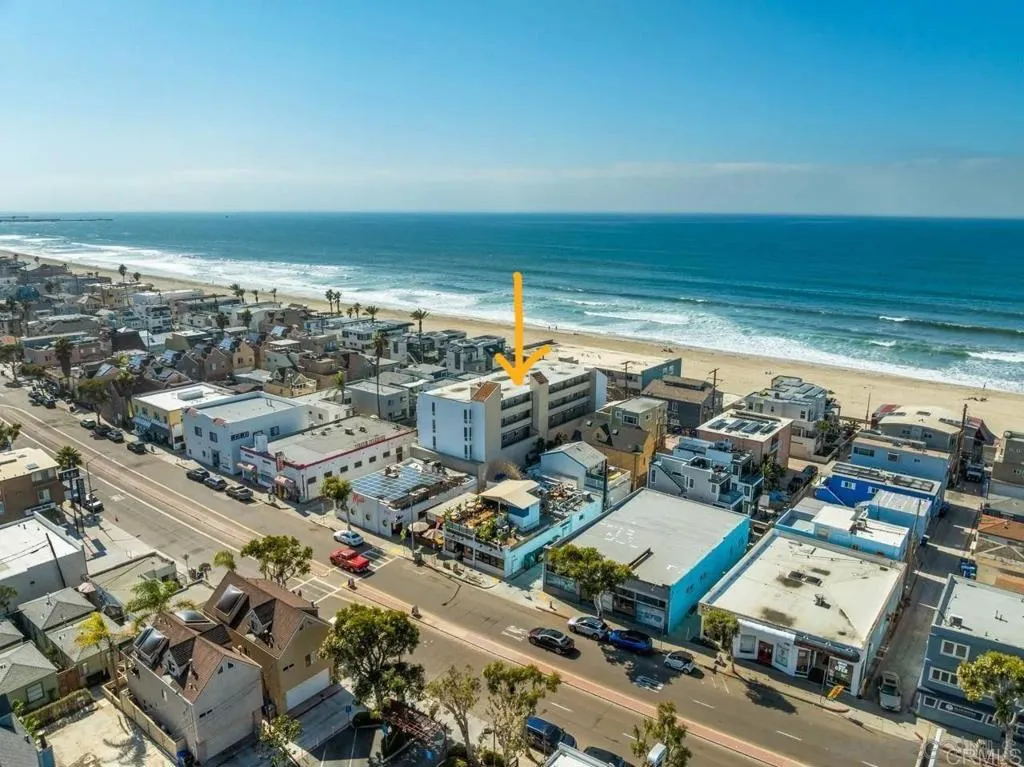 https://cdn.realtyfeed.com/cdn/127/306613951/1f4d46b3e3e9f1f6ba8b8c24c74d78c8.webp