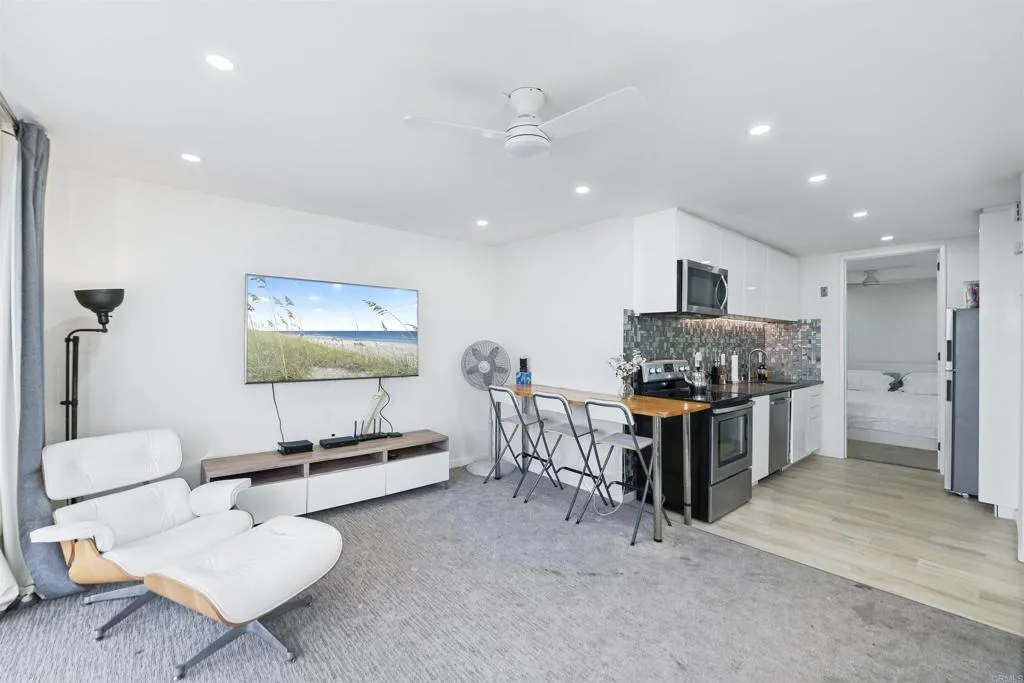 Photo #10: PTP2600165 Listing: Photo #10