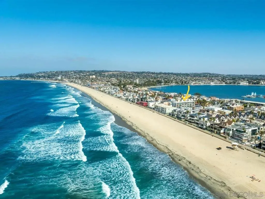 https://cdn.realtyfeed.com/cdn/127/306613951/56ba109b8f16c7ccb540beac43bb25e2.webp