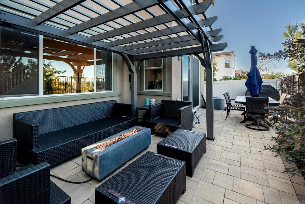 https://cdn.realtyfeed.com/cdn/127/306613990/127f245690fe9f8419130672b603ef54.webp