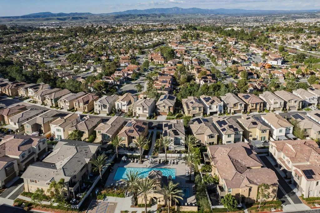 https://cdn.realtyfeed.com/cdn/127/306613990/1336828deff90aab0bfe255b981665ed.webp