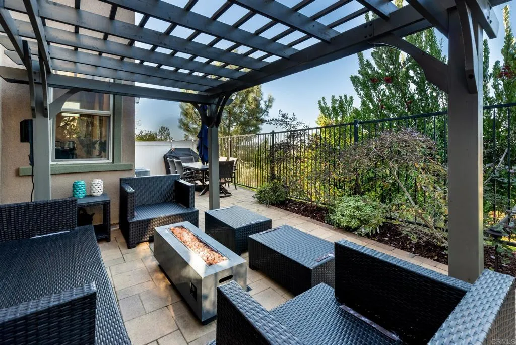 https://cdn.realtyfeed.com/cdn/127/306613990/16270ed1aa2c72c7d166c1f8241b7568.webp