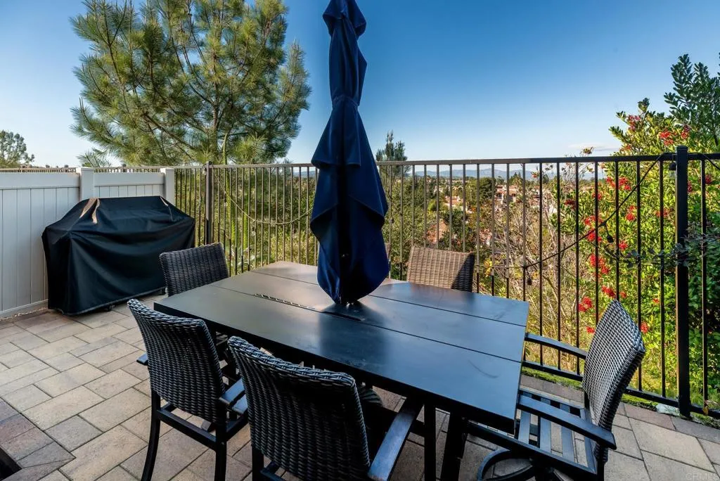 https://cdn.realtyfeed.com/cdn/127/306613990/90dc125684f3367232651e23fc3d3f1e.webp