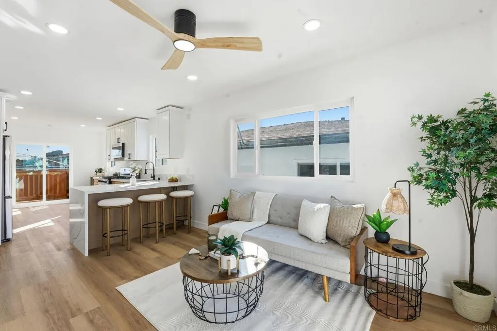 https://cdn.realtyfeed.com/cdn/127/306614056/a3adc7664107adb414e27a0f62410c18.webp