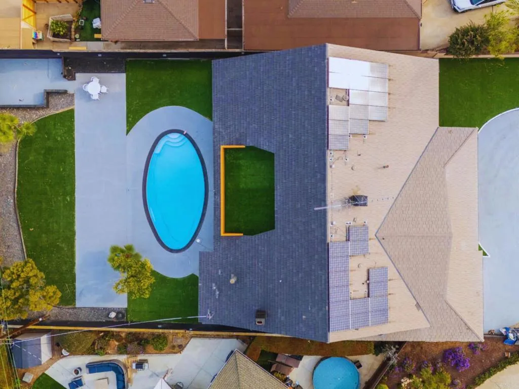 https://cdn.realtyfeed.com/cdn/127/306614066/6c2476dffe95158f206a284ac6d863de.webp