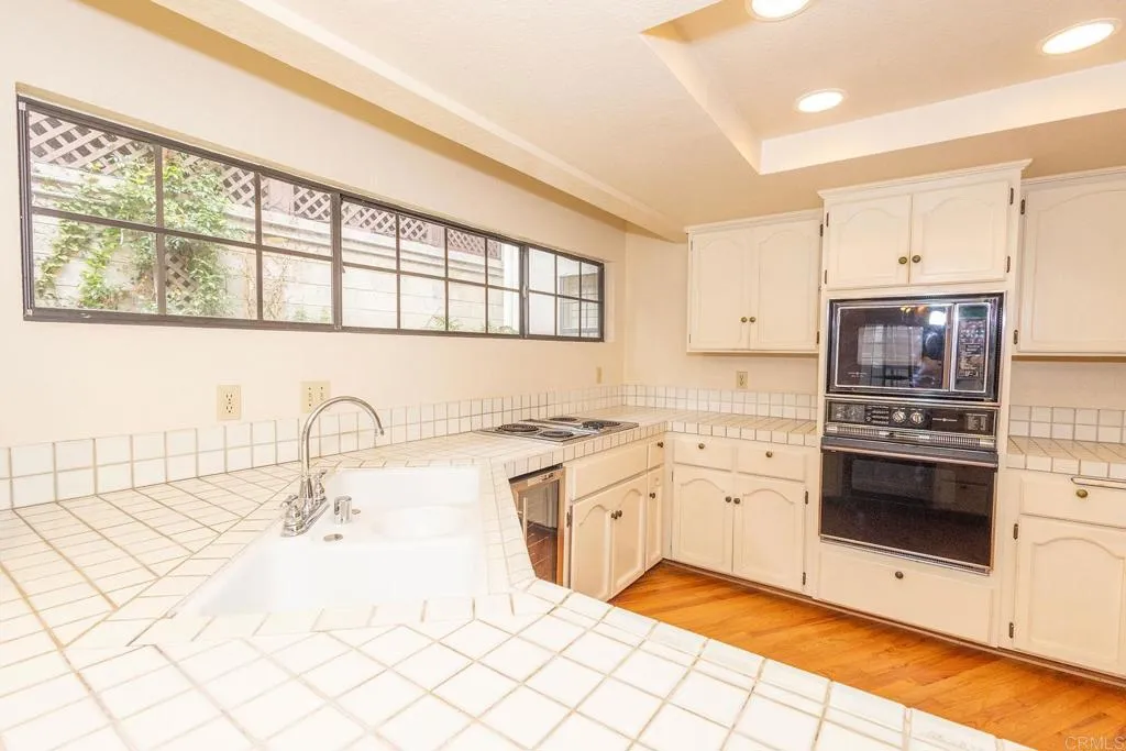 Photo #33: PTP2600175 Listing: Photo #33