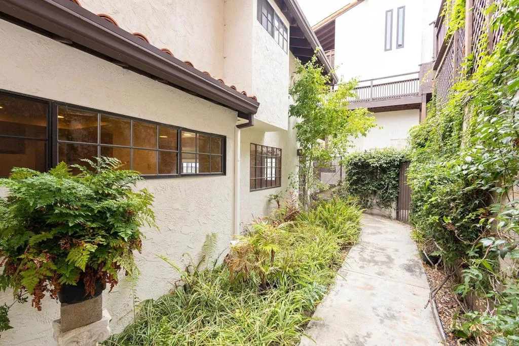 Photo #11: PTP2600175 Listing: Photo #11