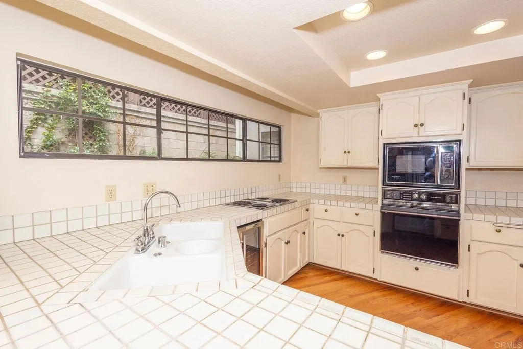 Photo #32: PTP2600175 Listing: Photo #32