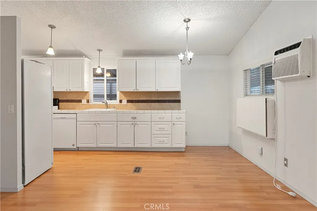 123 Henshaw, Chico, CA 95973 - Photo 5 of 13, Chico, CA